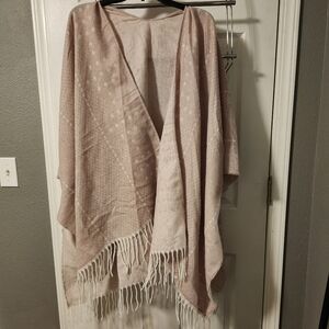 NWT Gentle Fawn Poncho
